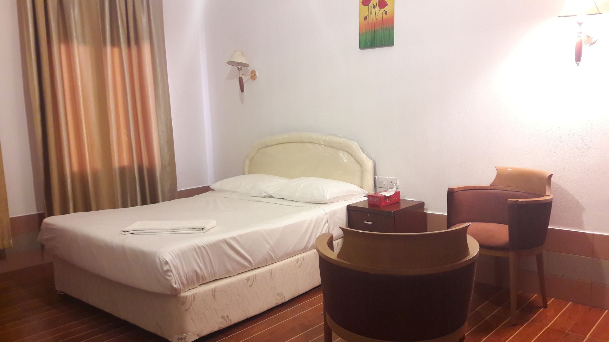 Hotel Jasmine 3*